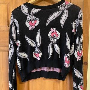 Long sleeve bugs bunny sweater!